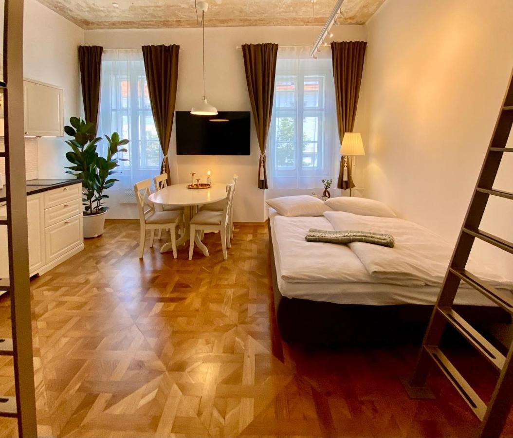 Ars Longa Apartments 류블랴나 외부 사진