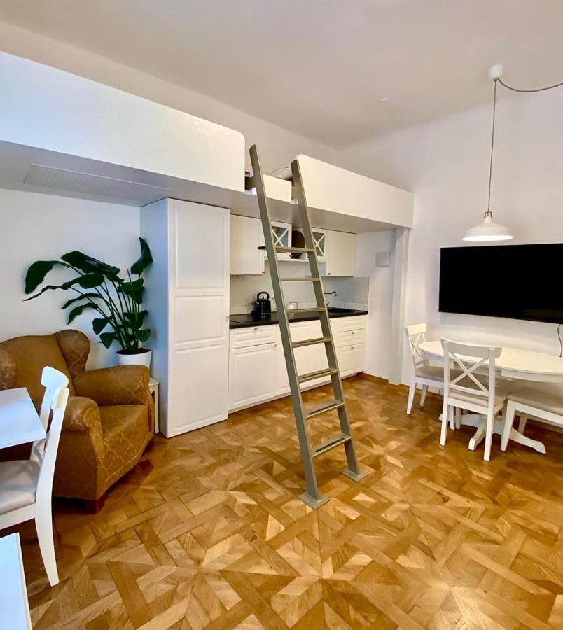 Ars Longa Apartments 류블랴나 외부 사진