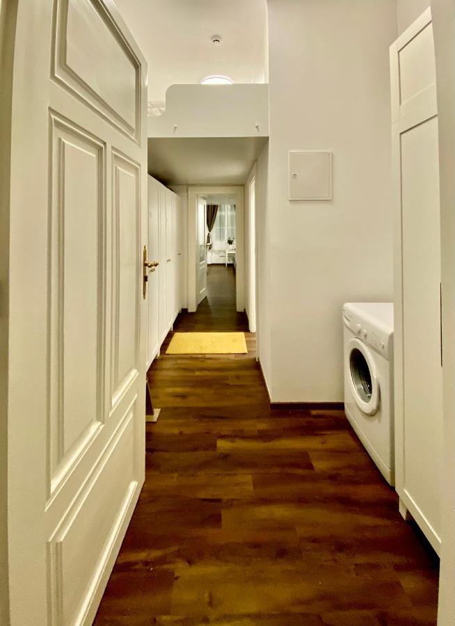 Ars Longa Apartments 류블랴나 외부 사진
